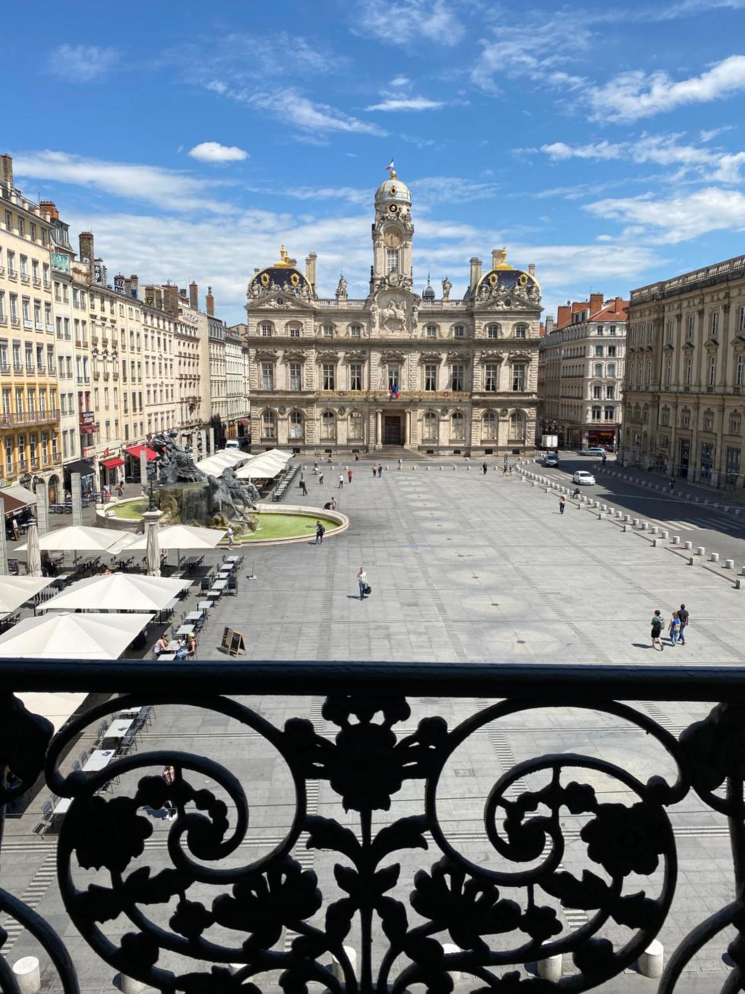 Vue Place Des Terreaux-4 Voyageurs Lyon Exterior photo